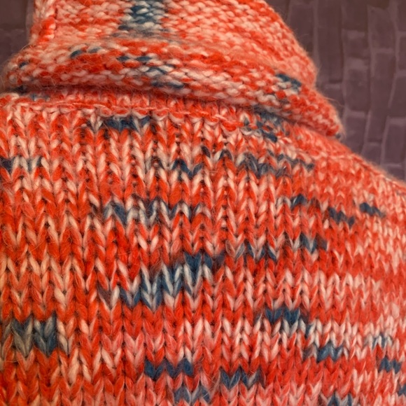 Red & Blue Marled Chunky Knit Turtleneck - Picture 3 of 6